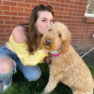 Meet your Posher, Ashley